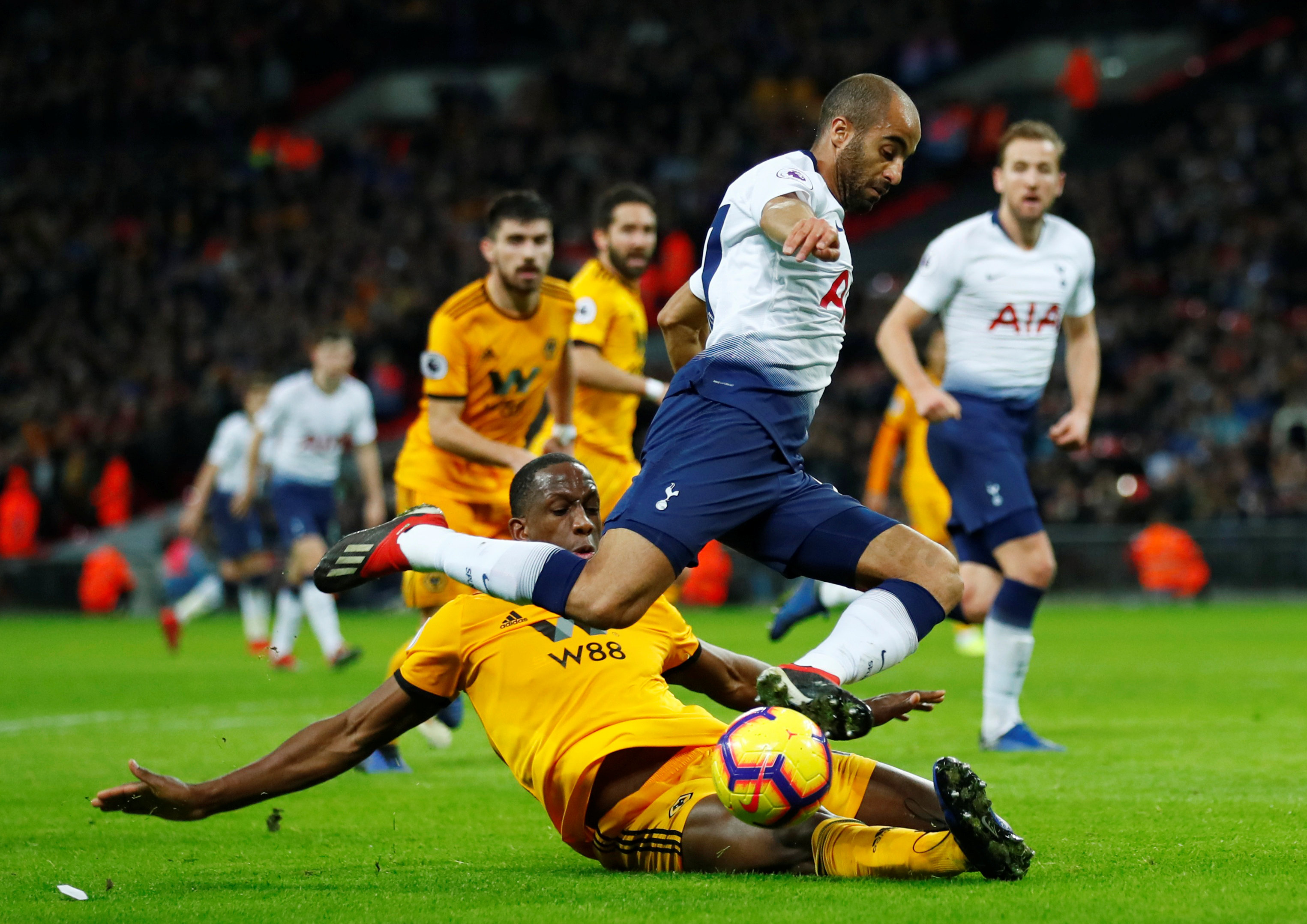 国际乒联主 国际乒联主